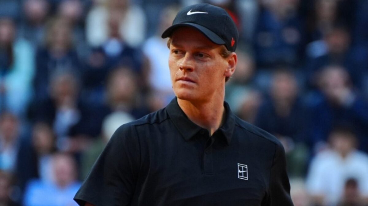 Alexander Bublik Shares Priceless Reaction After Ending his Roland Garros Journey at the Hands of Jannik Sinner 2 Jannik Sinner